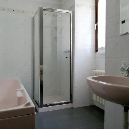 Apartament Golden